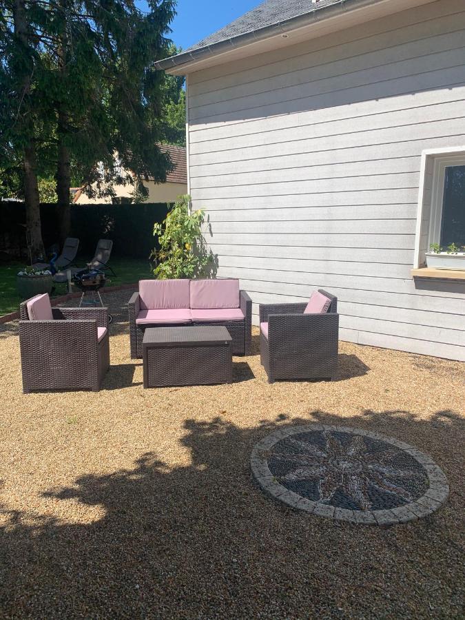 Le Petit Manoir Panzió Farceaux Kültér fotó