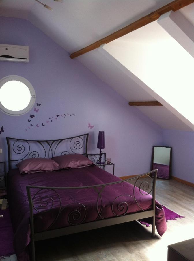 Le Petit Manoir Panzió Farceaux Kültér fotó