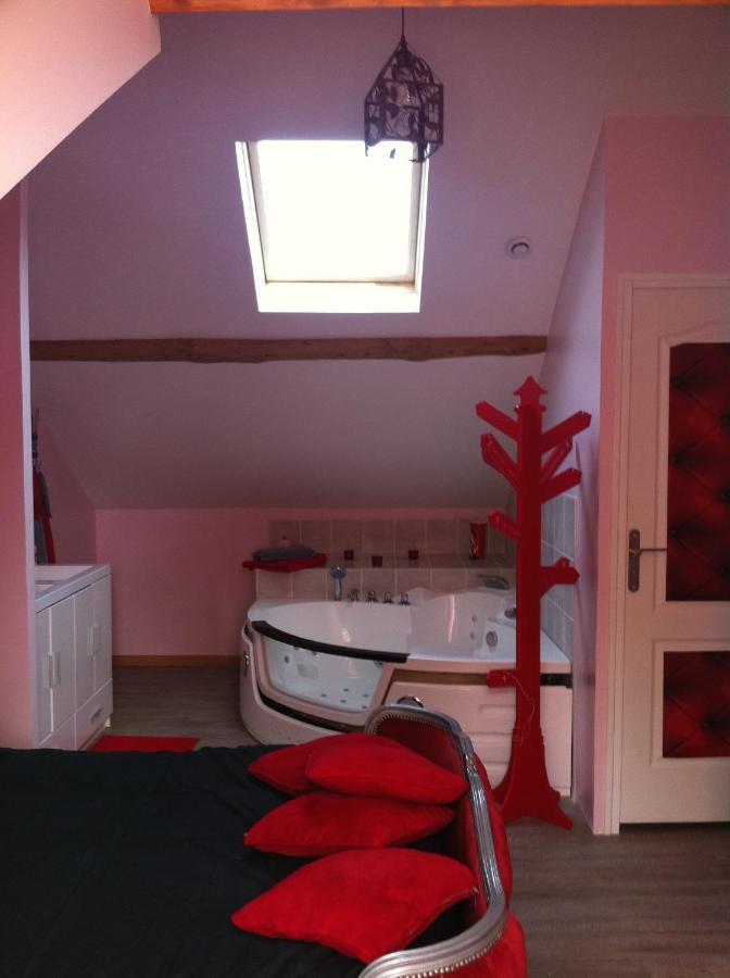 Le Petit Manoir Panzió Farceaux Kültér fotó